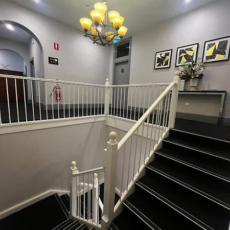 The Stirling Arms Hotel Perth Ngoại thất bức ảnh